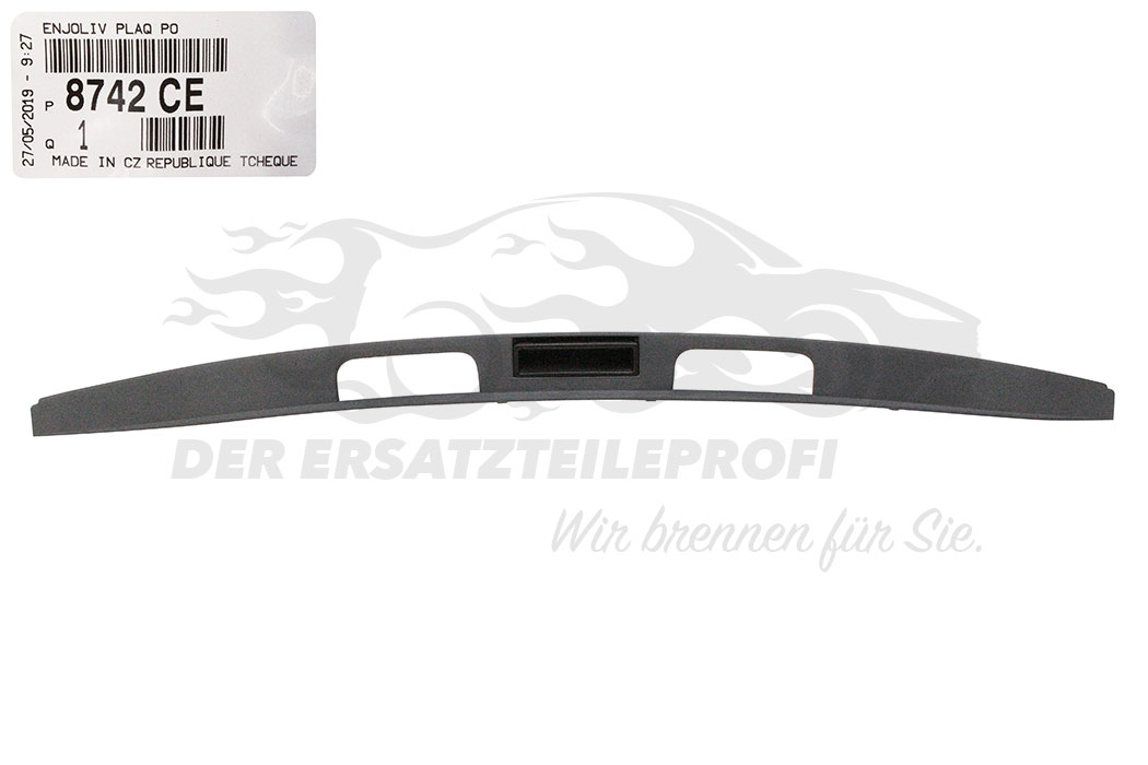 Blende für Heckklappe