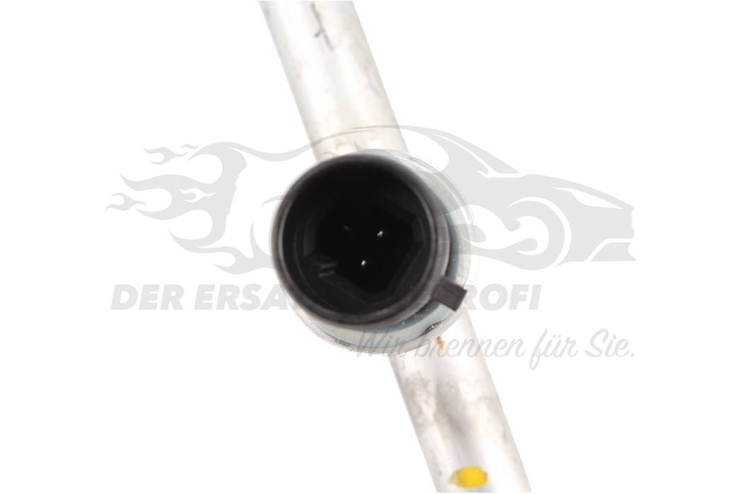 Original Dacia Klimaleitung vom Kompressor zum Kondensator ...