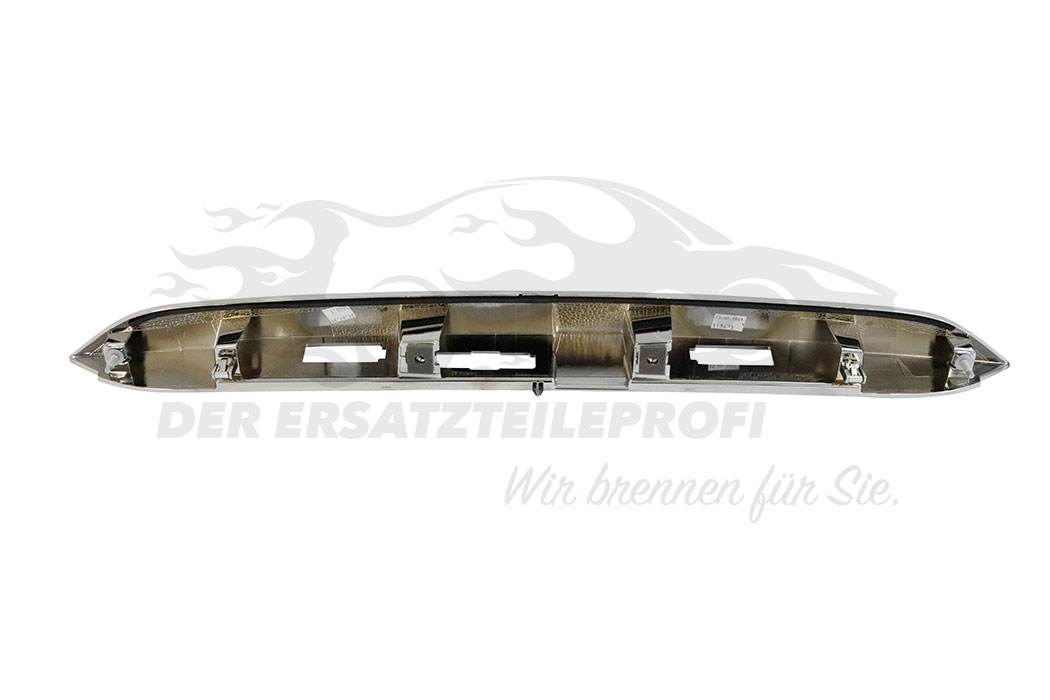 Original Renault Kennzeichenlampenträger chrom 848104514R online 