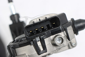 52032581 Wischermotor vorne inkl. Gestänge 