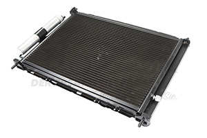 8200688382 Kühler mit Kondensator 