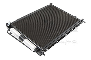 8200688382 Kühler mit Kondensator 