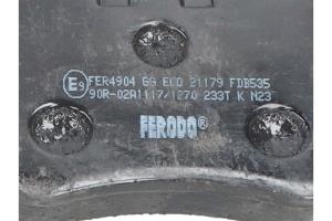 425321 Bremsbeläge vorne Ferodo / Jurid / Textar