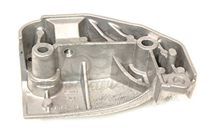 7701210025 Motorhalter rechts oben Renault