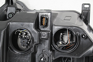 260105567R Scheinwerfer rechts H1/H7 Halogen (Nachbau) 
