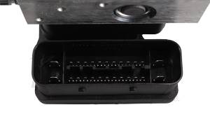 8201078284 ABS-Block Renault