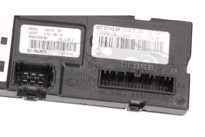 807311420R Fensterhebermotor vorne links Renault