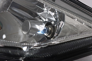 2291597 Nebelscheinwerfer Ford