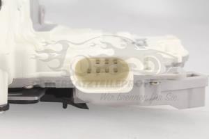 4F1837016 Türschloss vorne rechts 