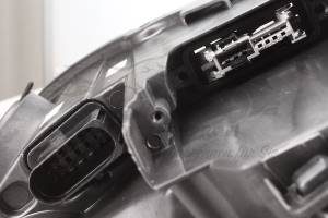 1801887 Scheinwerfer links DS3 Xenon Valeo