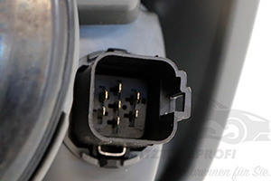 1415694 Scheinwerfer rechts H4 Halogen Nachbau 
