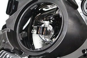 2481757 Hauptscheinwerfer Ford