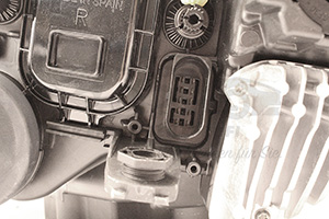 6J1941006L Scheinwerfer rechts H4 Halogen Valeo