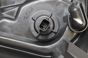 260103107R Scheinwerfer rechts H4 Halogen Renault