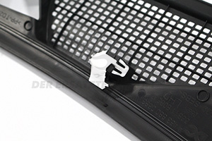 668118065R Windlauf für Windschutzscheibe oben Renault