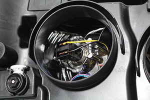 1682748980 Hauptscheinwerfer Citroen / Peugeot / Opel