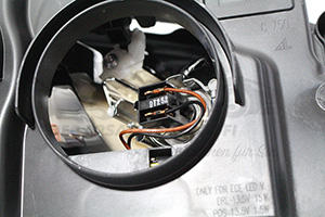 1682748980 Hauptscheinwerfer Citroen / Peugeot / Opel