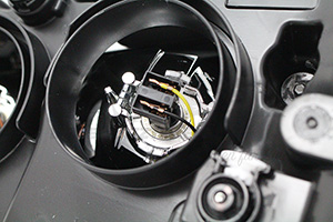 1682746680 Hauptscheinwerfer Citroen / Peugeot / Opel