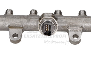 8200669695 Einspritzrampe Commonrail mit Druckregler Delphi