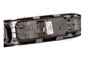 6490EK Schalter Fensterheber vorne links Peugeot