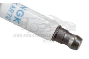 224015145R Zündkerze NGK ILKAR7Q7 Renault