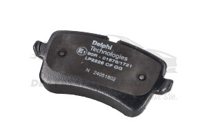 4H0698451M Bremsbeläge hinten Brembo / Delphi