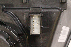 93175365 Scheinwerfer rechts H7/H1 Halogen Valeo