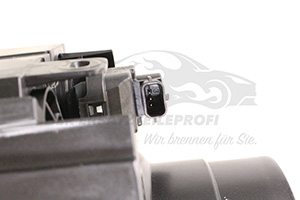 95527870 Scheinwerfer rechts H4 Halogen Hella