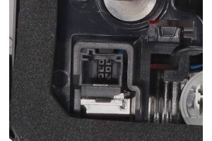 9811027880 Rückleuchte links (Heckklappe) Magneti Marelli