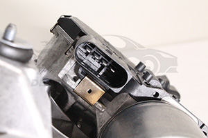 13262434 Wischermotor vorne 