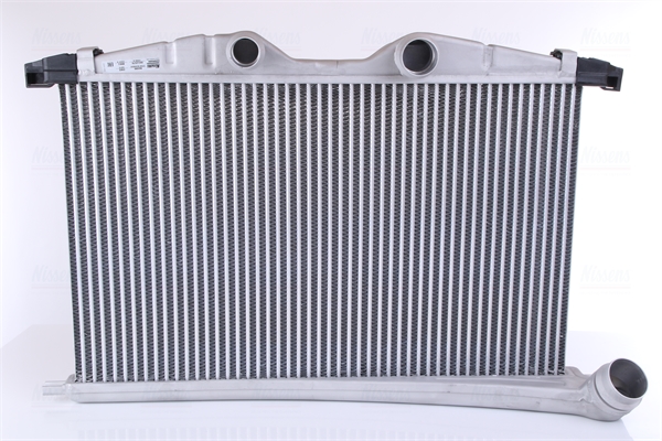 Ladeluftkühler NISSENS 96496