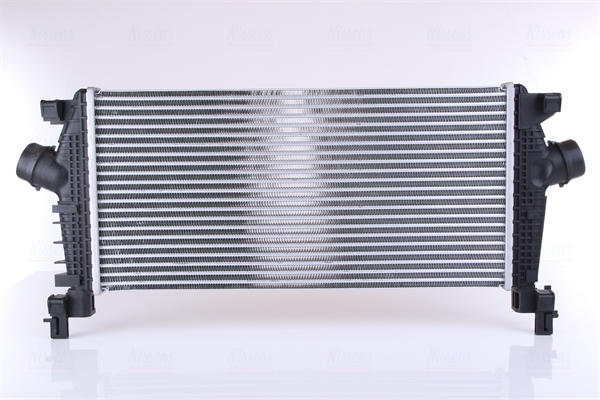 Ladeluftkühler NISSENS 96556
