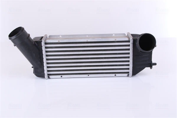 Ladeluftkühler NISSENS 96790