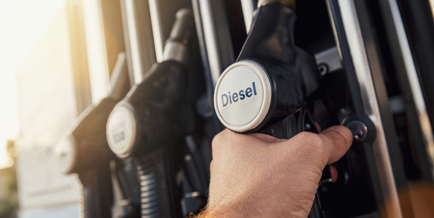 Diesel Zapfsäule an der Tankstelle